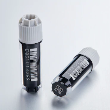 艾本德Eppendorf CryoStorage Vial, 2.0 mL, 不含 DNase、RNase、人類 DNA 和內(nèi)毒素；外螺紋，預(yù)先加蓋灰色管蓋，帶 2D SafeCode (DataMa